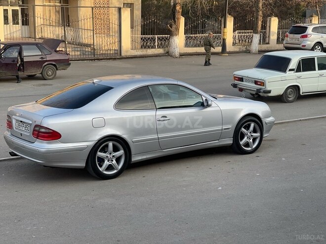 Mercedes CLK 200 2000, 318,000 km - 2.0 l - Gəncə