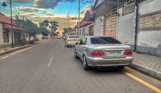 Mercedes CLK 200 2000, 318,000 km - 2.0 l - Gəncə