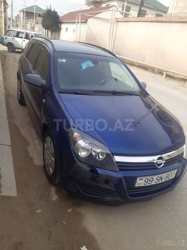 Opel Astra 2006, 226,000 km - 1.4 л - Bakı