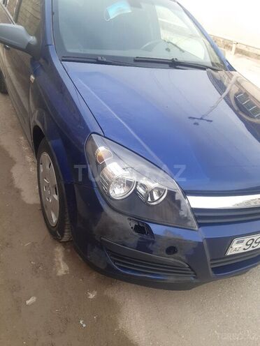 Opel Astra 2006, 226,000 km - 1.4 л - Bakı