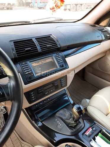 BMW X5 2002, 523,698 km - 4.4 l - Salyan