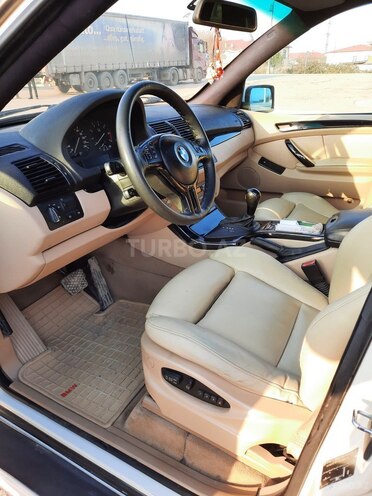 BMW X5 2002, 523,698 km - 4.4 l - Salyan