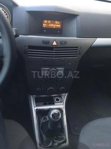 Opel Astra 2005, 177,540 km - 1.3 l - Bakı