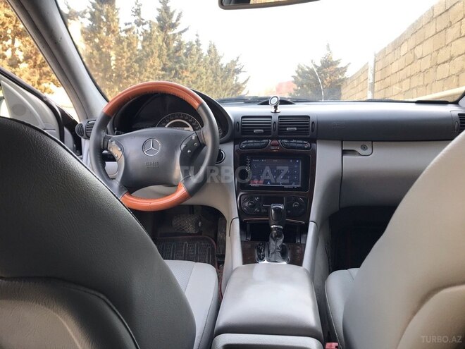 Mercedes C 200 2001, 369,000 km - 0.2 l - Bakı