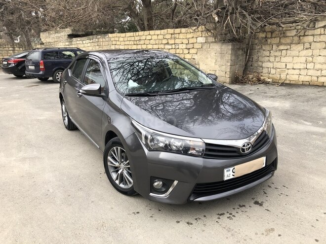 Toyota Corolla 2015, 165,000 km - 1.6 l - Bakı