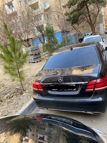 Mercedes E 220 2014, 141,000 km - 2.2 л - Bakı