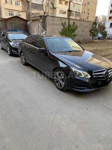 Mercedes E 220 2014, 141,000 km - 2.2 л - Bakı