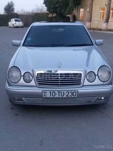 Mercedes E 230 1995, 202,000 km - 2.3 l - Bakı