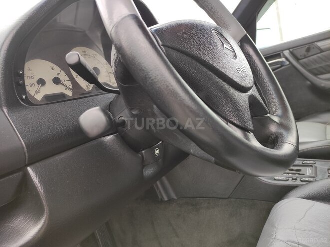 Mercedes C 230 2000, 256,301 km - 2.3 л - Bakı