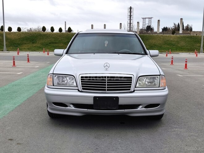 Mercedes C 230 2000, 256,301 km - 2.3 л - Bakı