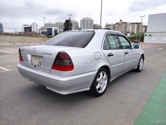 Mercedes C 230 2000, 256,301 km - 2.3 л - Bakı
