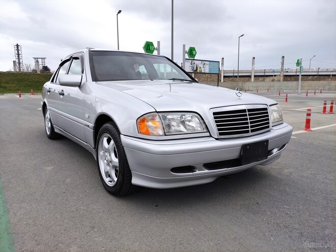 Mercedes C 230 2000, 256,301 km - 2.3 л - Bakı