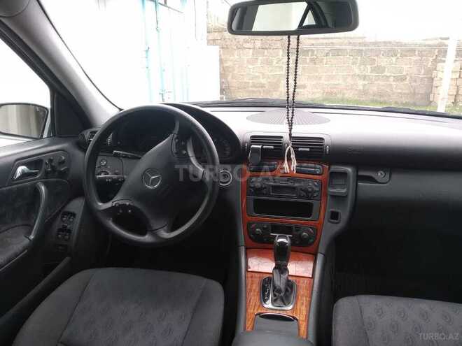 Mercedes C 200 2000, 243,900 km - 2.0 l - Bakı
