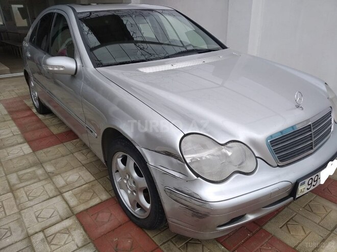 Mercedes C 200 2000, 243,900 km - 2.0 l - Bakı