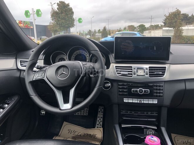 Mercedes E 220 2013, 147,000 km - 2.2 л - Bakı