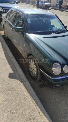 Mercedes E 230 1996, 270,000 km - 2.3 l - Bakı