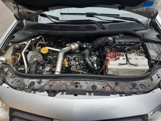 Renault Megane 2006, 370,000 km - 1.5 l - Bakı