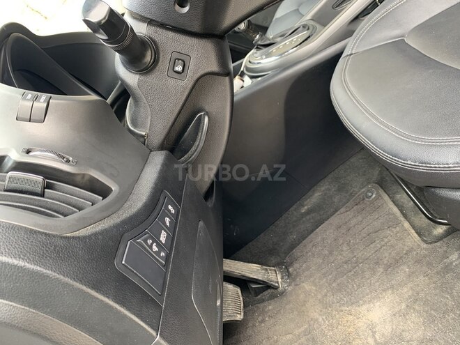 Kia Sportage 2012, 131,000 km - 2.0 l - Bakı