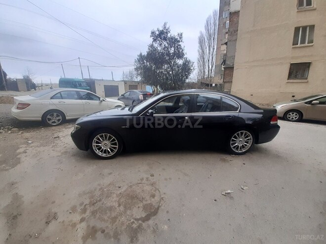 BMW 745 2002, 243,000 km - 4.4 l - Bakı