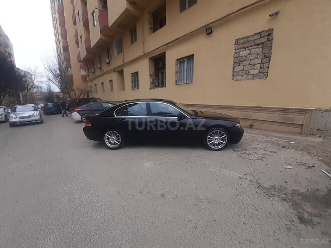 BMW 745 2002, 243,000 km - 4.4 l - Bakı