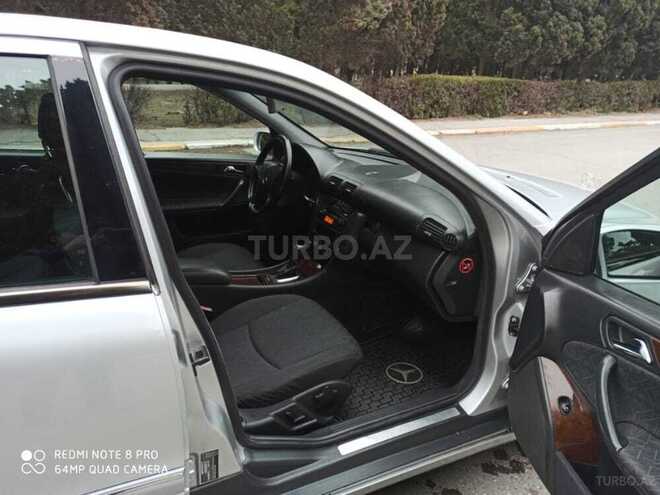 Mercedes C 220 2001, 291,865 km - 2.2 l - Sumqayıt