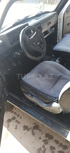 LADA (VAZ) Niva 2001, 114,000 km - 1.7 l - Qusar