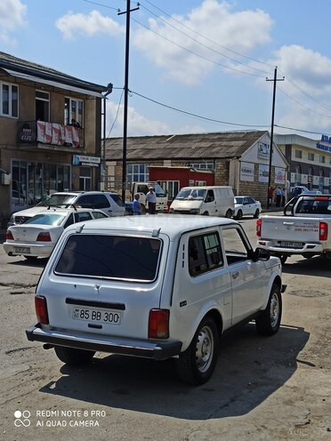 LADA (VAZ) Niva 2001, 114,000 km - 1.7 l - Qusar
