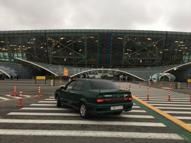 Renault 19 1997, 307,000 km - 1.8 l - Bakı
