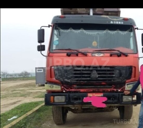 HOWO Sinotruk 2007, 250,000 km - 9.5 l - Bakı