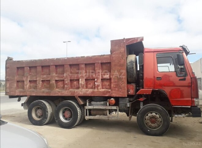 HOWO Sinotruk 2007, 250,000 km - 9.5 l - Bakı