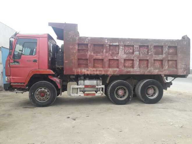 HOWO Sinotruk 2007, 250,000 km - 9.5 l - Bakı