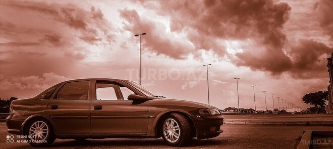 Opel Vectra 1996, 242,500 km - 1.6 l - Bakı
