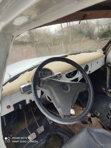 GAZ M-21 1963, 300,000 km - 2.4 l - Astara