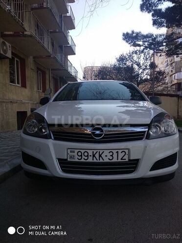 Opel Astra 2009, 244,000 km - 1.3 л - Bakı