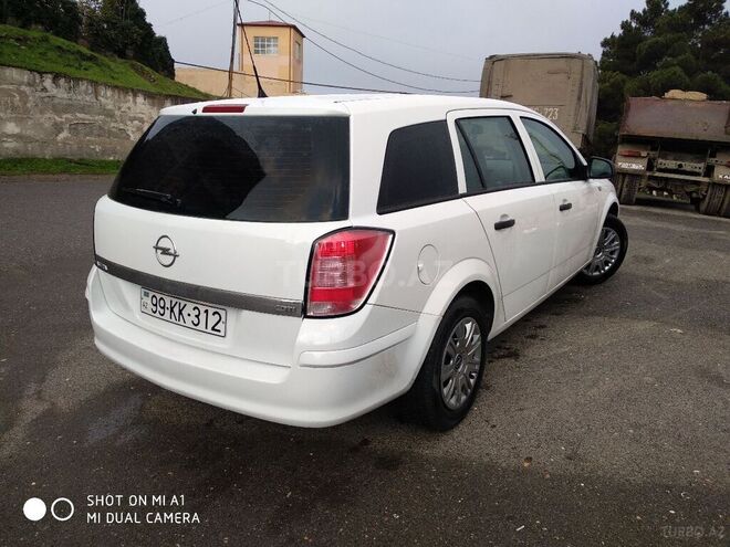 Opel Astra 2009, 244,000 km - 1.3 л - Bakı