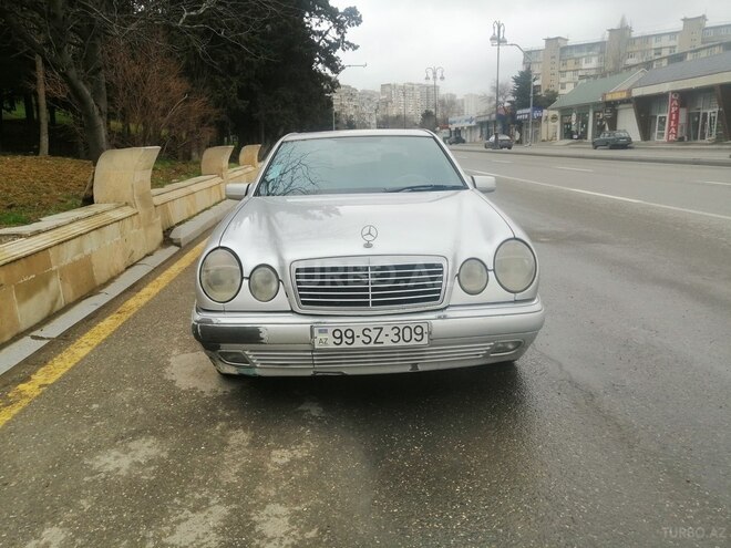 Mercedes E 230 1995, 428,238 km - 2.3 л - Bakı