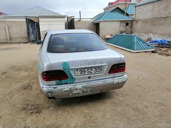 Mercedes E 230 1995, 428,238 km - 2.3 л - Bakı