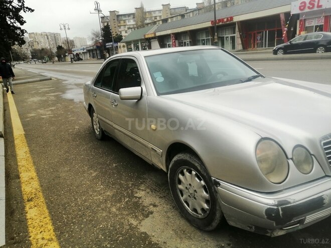 Mercedes E 230 1995, 428,238 km - 2.3 л - Bakı