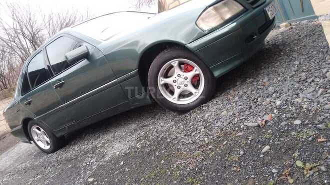 Mercedes C 220 1994, 452,658 km - 2.2 l - Zaqatala