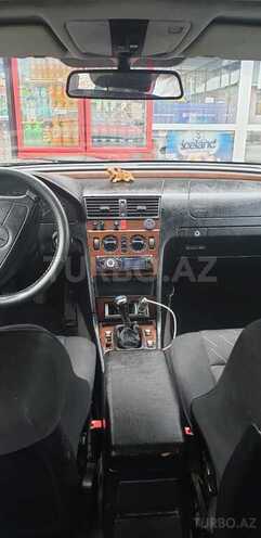 Mercedes C 220 1994, 452,658 km - 2.2 l - Zaqatala