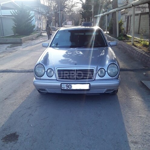 Mercedes E 280 1998, 304,429 km - 2.8 л - Bakı