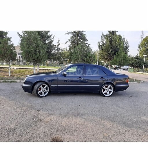 Mercedes E 240 2000, 253,000 km - 2.4 l - Ağdam