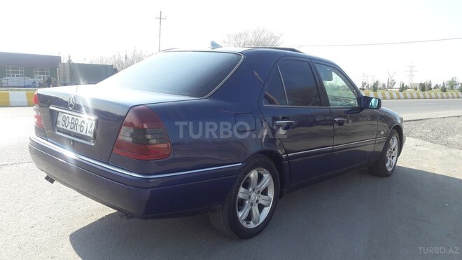 Mercedes C 220 1994, 425,352 km - 2.2 l - Zaqatala