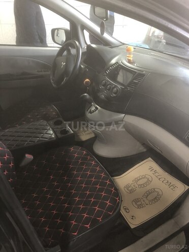 Mitsubishi Grandis 2007, 320,000 km - 0.3 l - Bakı
