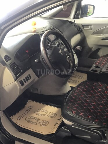 Mitsubishi Grandis 2007, 320,000 km - 0.3 l - Bakı