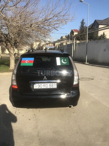 Mitsubishi Grandis 2007, 320,000 km - 0.3 l - Bakı