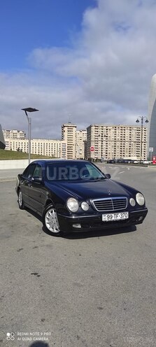 Mercedes E 270 2001, 329,000 km - 2.7 l - Bakı
