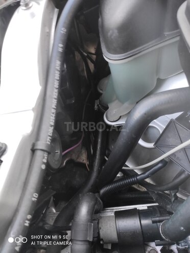 Mercedes E 220 1999, 331,000 km - 2.2 l - Bərdə