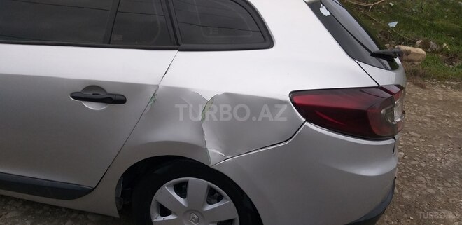 Renault Megane 2011, 355,146 km - 1.5 l - Xırdalan