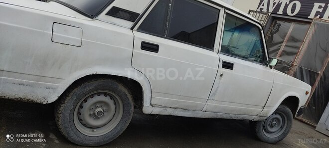 LADA (VAZ) 2107 1986, 250,000 km - 1.6 l - Quba
